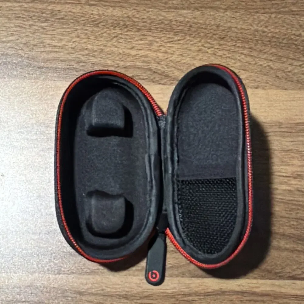 Genuine Beats By Dr Dre Hard Case For PowerBeats Earbud Black - Case Only